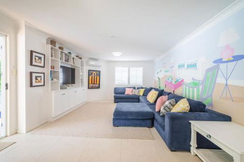 Beaches - Dalby Accommodation 5