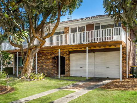 TREETOPS At WERRI BEACH Gerringong 4pm Check Out On Sundays - Dalby Accommodation 0