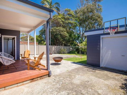 SPINDRIFT Kiama & Surrounds 4pm Check Out Sundays - Dalby Accommodation 1