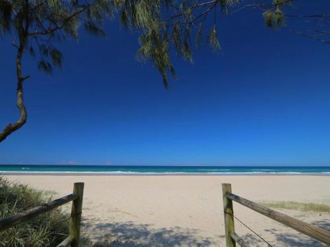 Deluxe Swim Up Drift North 3 - Dalby Accommodation 6