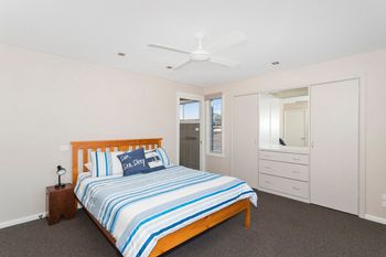 DOLPHIN VIEWS - Dalby Accommodation 5