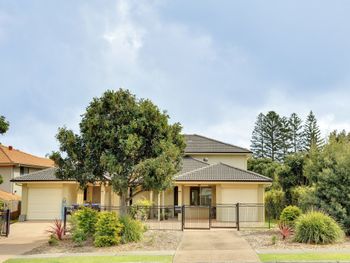 Lagoons Estate 6 Dowling Street - Dalby Accommodation 0