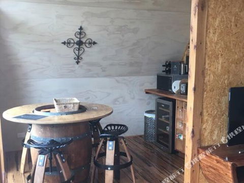 Bruny Island Accommodation 43 Degrees Beachside Studio Spa Apartments (1) - Dalby Accommodation 5