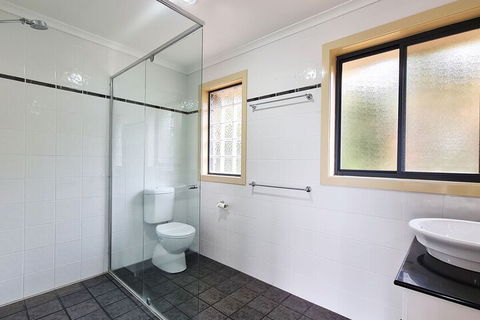 A Vista, Townhouse 1 - Dalby Accommodation 4