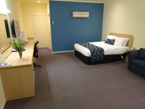 Victoria Lodge Motor Inn And Apartments - Dalby Accommodation 6