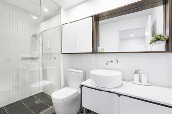 Nest At The Hill - Dalby Accommodation 1