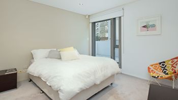 Elegant Elizabeth Bay H374 - Dalby Accommodation 4