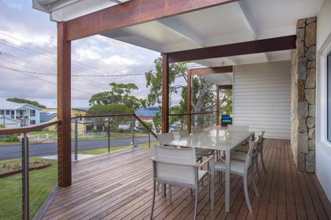 THE PERFECT BEACH HOUSE - Dalby Accommodation 4