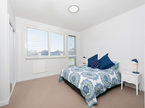 Ocean Views 41A Ocean Avenue - Dalby Accommodation 2