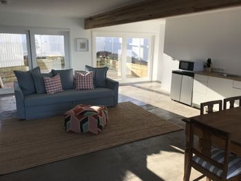 Walters Apartment 1 - Dalby Accommodation 2