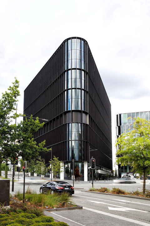 A By Adina Canberra - Dalby Accommodation 1