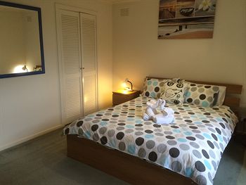 Australian Home Away Doncaster Elgar 2 - Dalby Accommodation 3