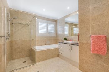 Paradise At The Point - Dalby Accommodation 1