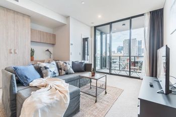 Executive Two Bedroom City Apartment With Views - Dalby Accommodation 0