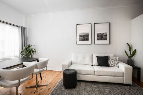 View One Three - Dalby Accommodation 5