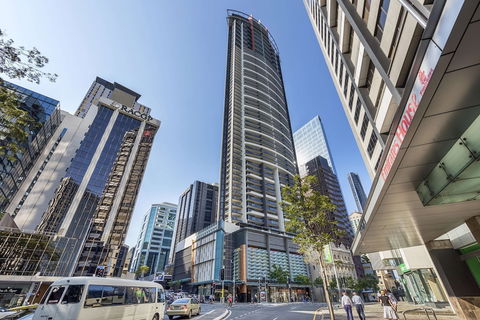 Oaks Aurora Tower - Dalby Accommodation 3