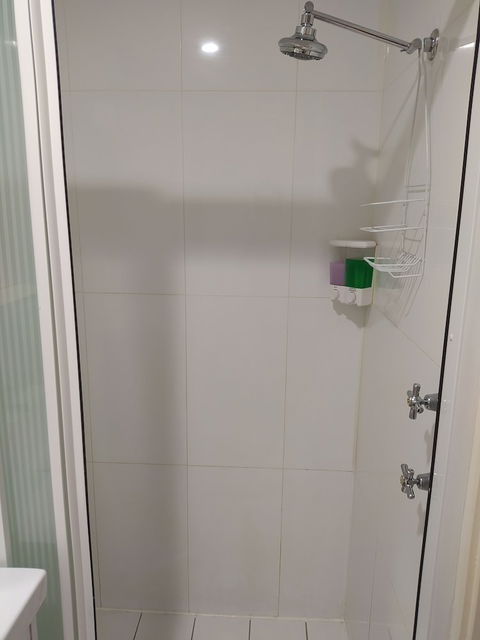 Regency Apartments - Dalby Accommodation 3