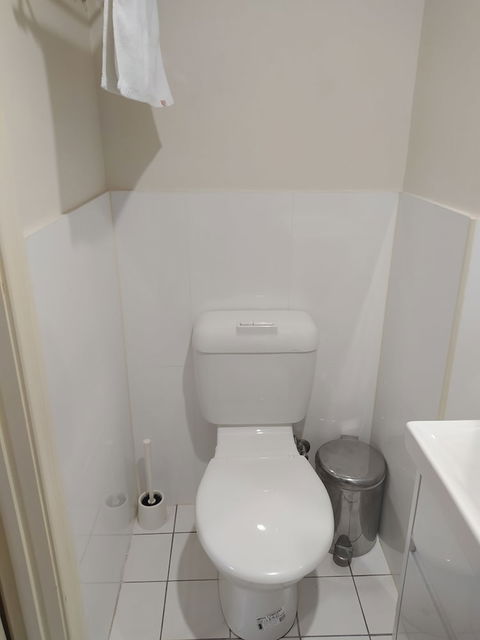 Regency Apartments - Dalby Accommodation 6