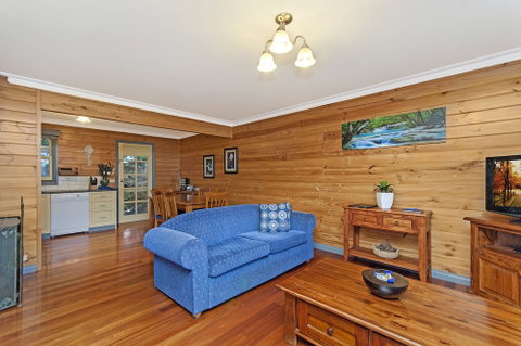Dunes - Elegant Beach Villa With Huge Swim Spa - Dalby Accommodation 4
