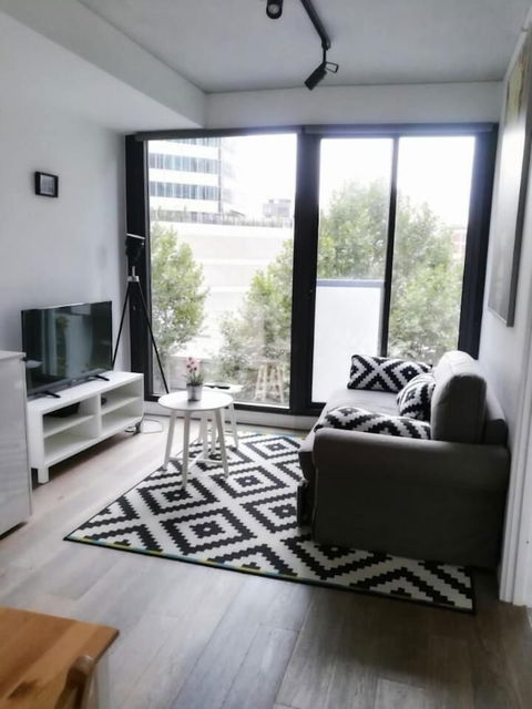 Carlson CBD Apartments - Dalby Accommodation 3