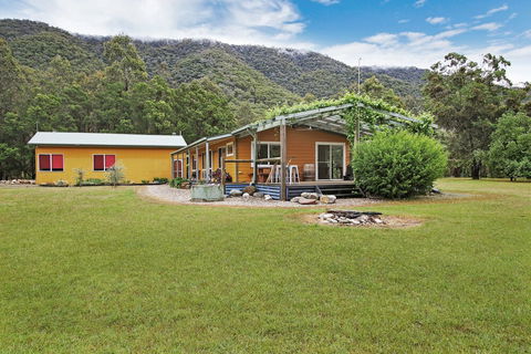 Feathertop Views And Dorm - Dalby Accommodation 2