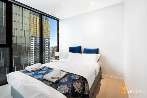 IFSuites (IFSTAYS) Light House Apartment - Dalby Accommodation 1