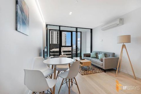IFSuites (IFSTAYS) Light House Apartment - Dalby Accommodation 4