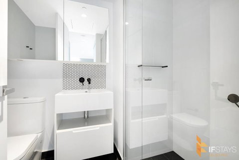 IFSuites (IFSTAYS) Light House Apartment - Dalby Accommodation 2