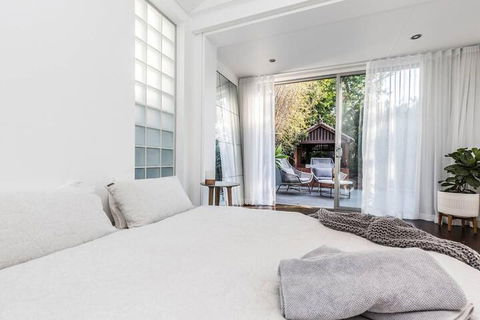 Coogee Luxury Home With Salt Water Pool & Parking - Dalby Accommodation 7