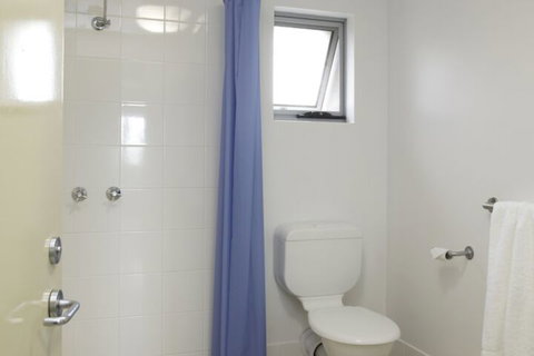 ECU Village Bunbury - Dalby Accommodation 3