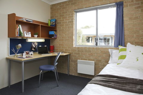 ECU Village Bunbury - Dalby Accommodation 5