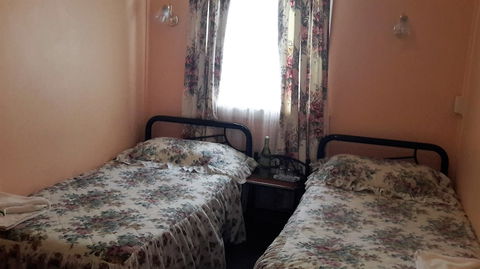 Annies Shandon Inn - Dalby Accommodation 1