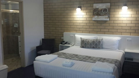 Chermside Motor Inn - Dalby Accommodation 2