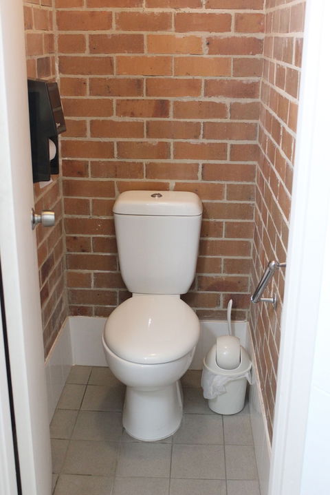 Acacia Motor Inn Armidale - Dalby Accommodation 6