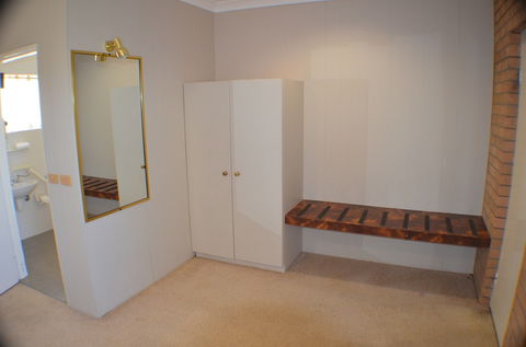 Deer Park Motor Inn - Dalby Accommodation 6
