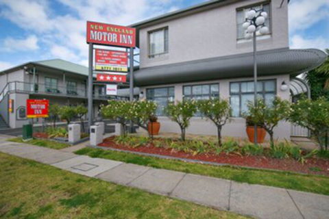 New England Motor Inn - Dalby Accommodation 0
