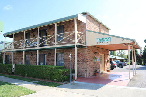 Sandstock Motor Inn Armidale - Dalby Accommodation 2