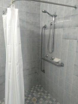 Sandstock Motor Inn Armidale - Dalby Accommodation 6