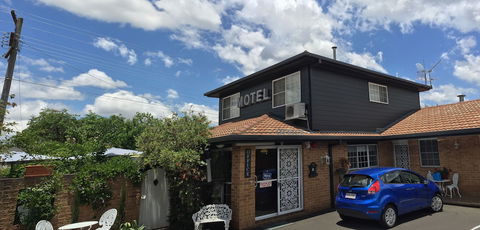White Lanterns Motel - Dalby Accommodation 2