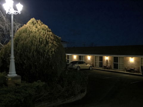 White Lanterns Motel - Dalby Accommodation 1