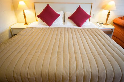 Club Motel - Dalby Accommodation 6