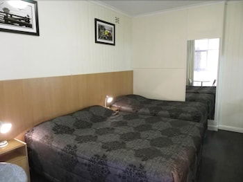 Albury Clifton Motel - Dalby Accommodation 1