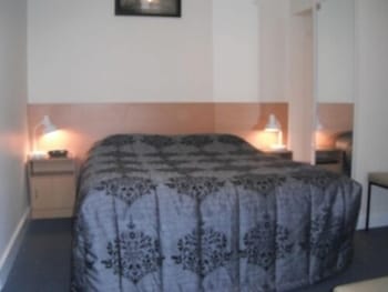 Albury Clifton Motel - Dalby Accommodation 0