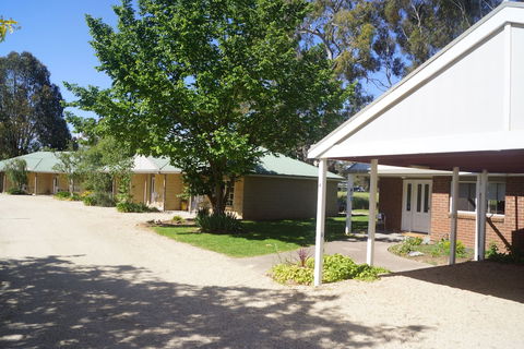 All Seasons Mansfield - Dalby Accommodation 1