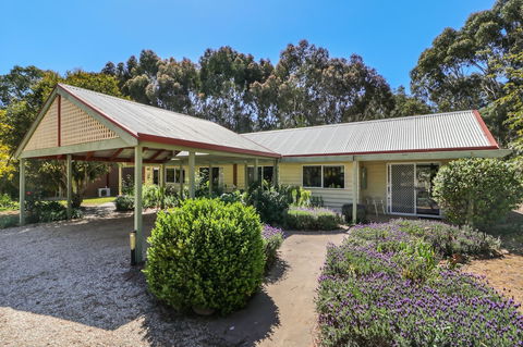 All Seasons Mansfield - Dalby Accommodation 3