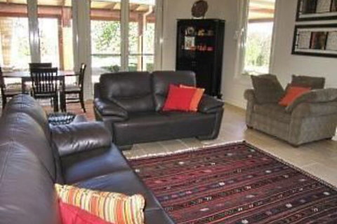 Satori Springs Country Estate - Dalby Accommodation 5