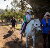 Misty Valley Country Cottages - Dalby Accommodation