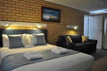 Edgewater Motel Ulladulla - Dalby Accommodation 6