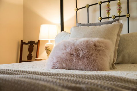 Wishing Well Cottage - Dalby Accommodation 3