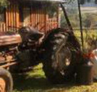 Billa Billa Farm Cottages - Dalby Accommodation
